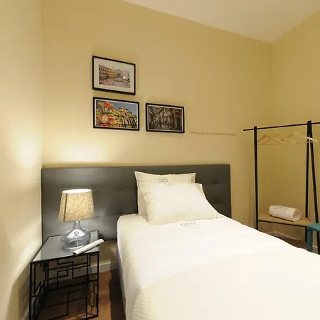 Guest house Naya-downtown 3*